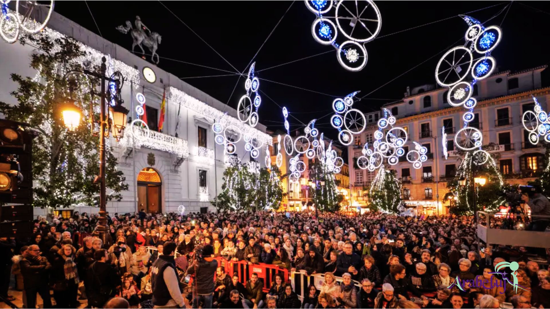 Noche del 31 de diciembre en la plaza del Carmen 